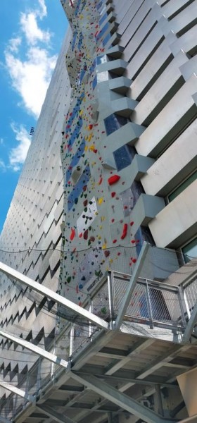 Capture 19.JPG (88.85 Kio) Vu 2186 fois Mais aussi mur d'escalade.