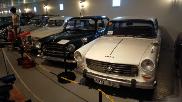 WhatsApp Image 2022-07-12 at 11.54.07.jpeg (145.07 Kio) Vu 2198 fois Saab, 403 et 404