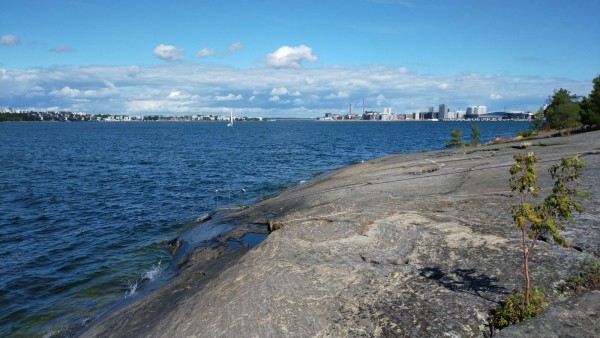 WhatsApp Image 2022-07-27 at 10.58.34.jpeg (303.31 Kio) Vu 2192 fois Vue de Helsinki depuis une île.