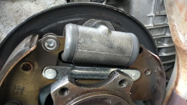 WhatsApp Image 2022-08-09 at 08.35.18.jpeg (181.68 Kio) Vu 1100 fois Le cylindre semble sec