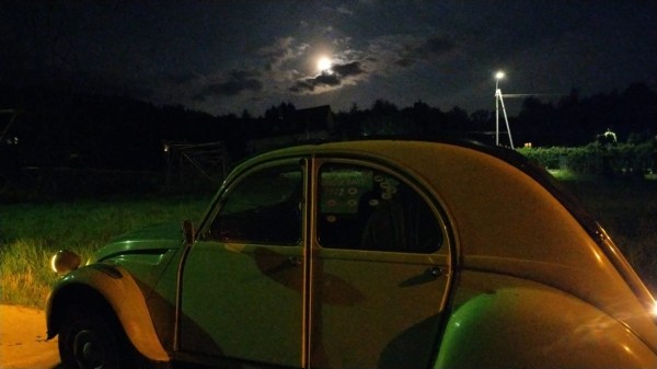 Pleine lune hier soir en rentrant au camping