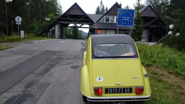 WhatsApp Image 2022-08-13 at 09.40.29.jpeg (228.11 Kio) Vu 989 fois Me voila en Slovaquie après seulement 42 km de route