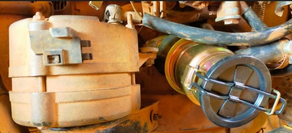 Capture 28.JPG (98.31 Kio) Vu 1388 fois J'en ai profité pour regarder l'usure des balais d'alternateurs