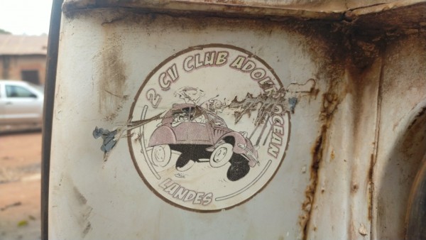 IMG-20221205-WA0039.jpeg (207.83 Kio) Vu 2392 fois Bizarre vous avez dit bizarre