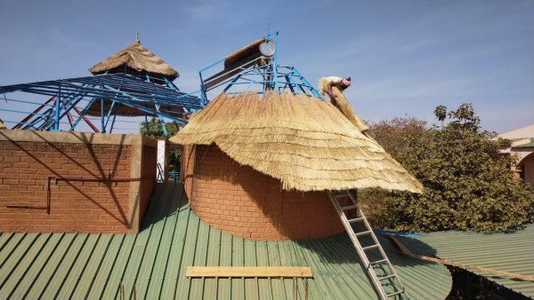 WhatsApp Image 2023-02-02 at 11.03.38.jpeg (325.15 Kio) Vu 2321 fois ce matin, mise en place de la couverture de la deuxième case.