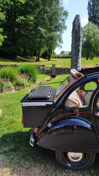 WhatsApp Image 2023-06-16 à 11.45.21.jpg (216.06 Kio) Vu 4880 fois La source de la Saône. Cette fois je n'ai pas été bloqué par la neige !