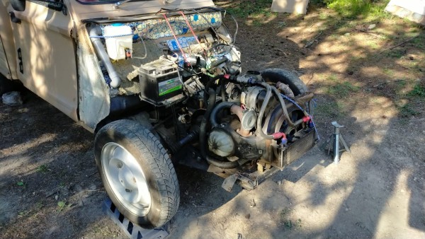 WhatsApp Image 2023-08-16 à 09.10.20.jpg (364.71 Kio) Vu 3820 fois Ce matin, avant de sortir le moteur