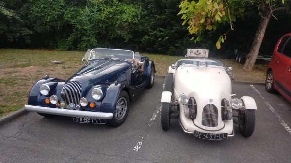 WhatsApp Image 2023-09-16 à 18.47.59.jpg (248.13 Kio) Vu 11868 fois Garé à côté d'une belle Morgan