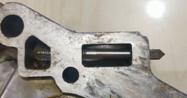 Capture 141.JPG (41.72 Kio) Vu 4638 fois passage d'un taraud sur le filletage,