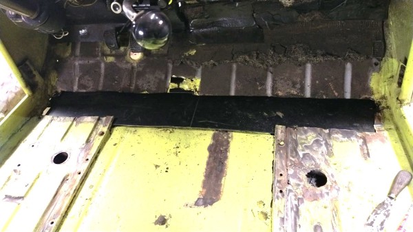 WhatsApp Image 2024-03-19 à 10.05.49_3cc6c968.jpg (187.13 Kio) Vu 5592 fois Mise en place de la première tôle