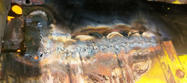 Capture 157.JPG (103.58 Kio) Vu 5770 fois les soudures avancent doucement.