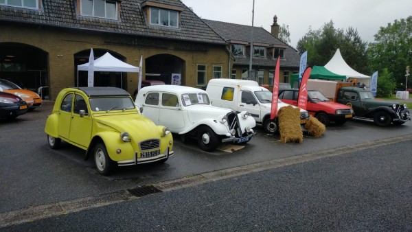 WhatsApp Image 2024-05-05 à 09.48.04_08df0e5b.jpg (327.19 Kio) Vu 2089 fois La Spécial prête à reprendre la route après une journée de repos