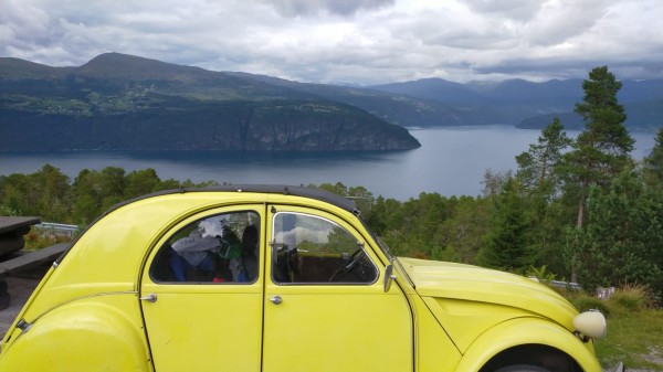 WhatsApp Image 2024-07-31 à 16.23.54_d5f77f5a.jpg (149.54 Kio) Vu 1224 fois Après l'avoir contourné, je quitte le Nordfjord