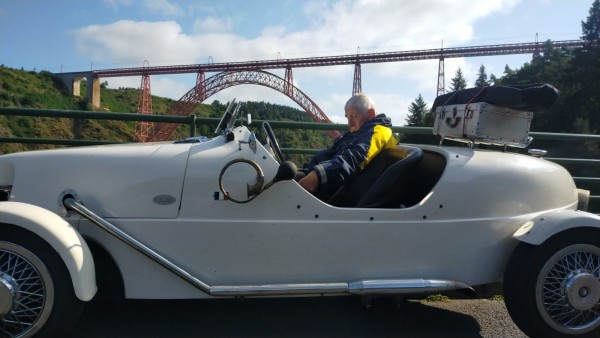 WhatsApp Image 2024-09-10 à 10.52.45_aaa1c728.jpg (179.56 Kio) Vu 2257 fois viaduc de Garabit construit par Gustave Eiffel