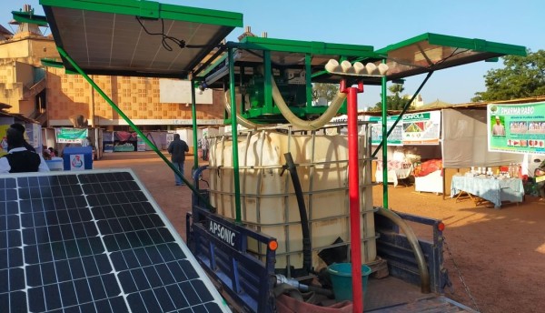 Capture 025.JPG (153.15 Kio) Vu 3252 fois pompe solaire de surface montée sur le tricycles.