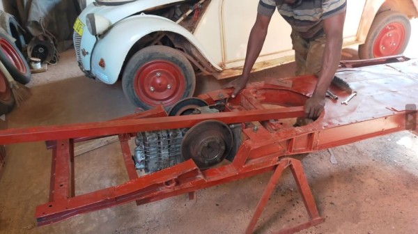 Capture 190.JPG (89.24 Kio) Vu 3464 fois A base de cornière.. comme d'hab.