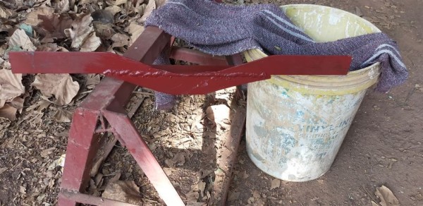 Capture 291.JPG (161.24 Kio) Vu 2024 fois début du 2ème support de fourgon avec passage de la transmission.