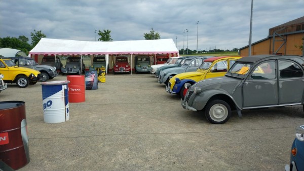 WhatsApp Image 2025-06-06 à 19.16.11_1ddbc492.jpg (227.32 Kio) Vu 5735 fois Hier, j'ai rejoins Fronton, ou se déroule la rencontre du club des Amis de la 2CV