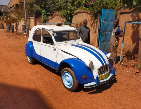 belle 2CV avec carte grise de 54